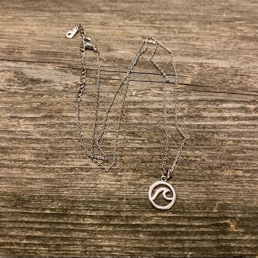 ‼️Silver Wave Necklace‼️